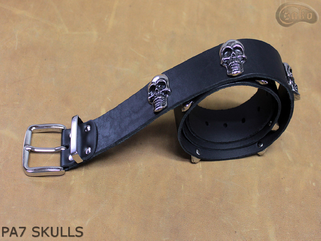 Ceinture pantalon/jupe en cuir PA7 avec têtes de mort