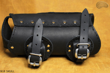 N18 SKULL ital tartó