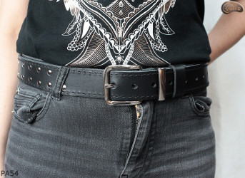 PA54 leather belt with flat decorative rivets