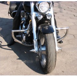 A bukócsőkiváló CUSTOM  HONDA VTX 1800 RETRO