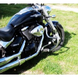 A bukócsőkiváló CUSTOM  SUZUKI VL 800 / M 800 / C50 / VOLUSIA / BOULEVARD