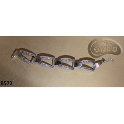 Ezüst karkötől B572