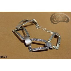 Ezüst karkötől B572